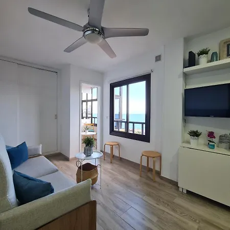 Acogedor Estudio En En Primera Linea De Mar Appartement *