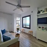 Acogedor Estudio En En Primera Linea De Mar Appartement *